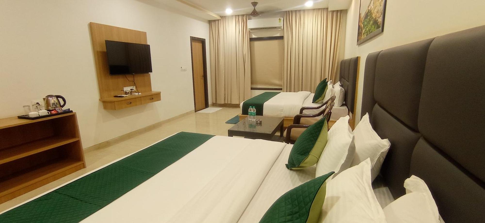 Sheoganj Sun Stone Hotel & Club - Jawai מראה חיצוני תמונה
