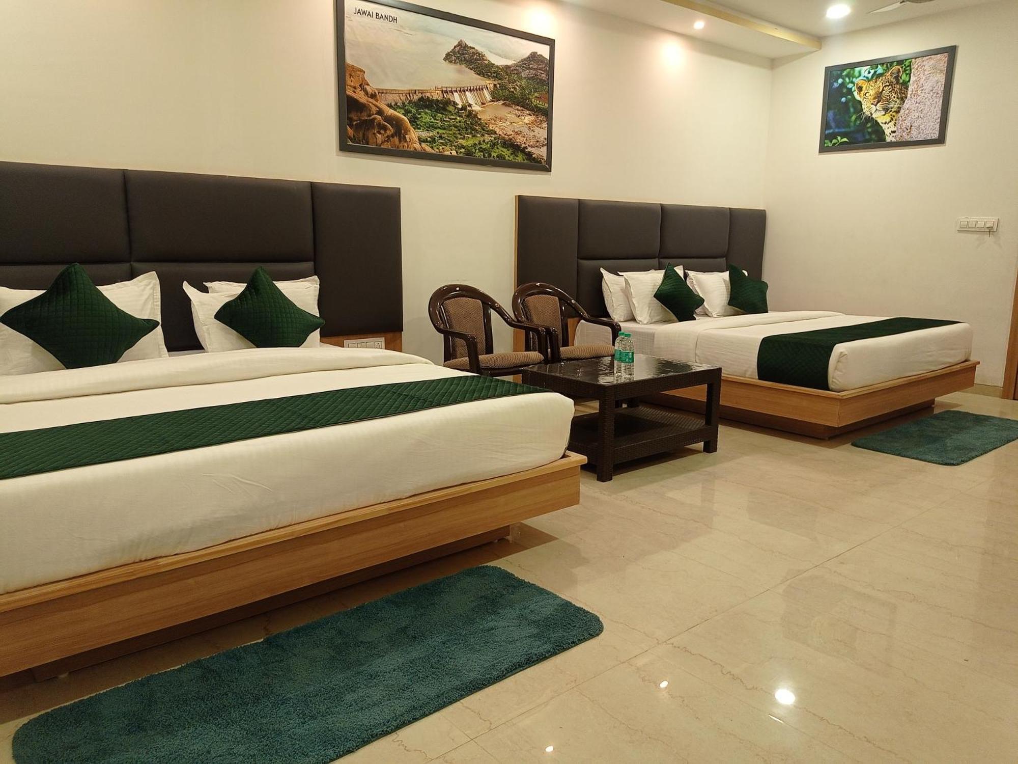 Sheoganj Sun Stone Hotel & Club - Jawai מראה חיצוני תמונה